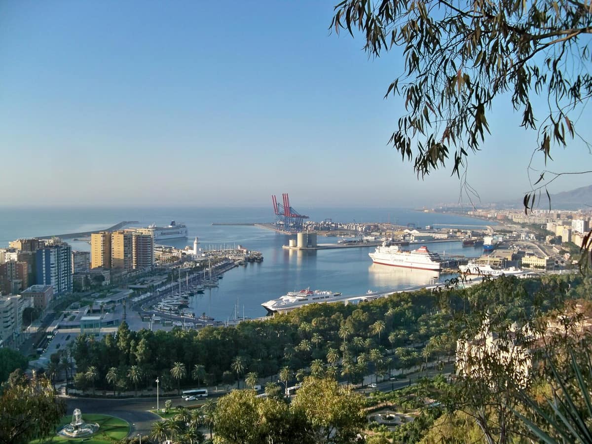 Málaga and its port